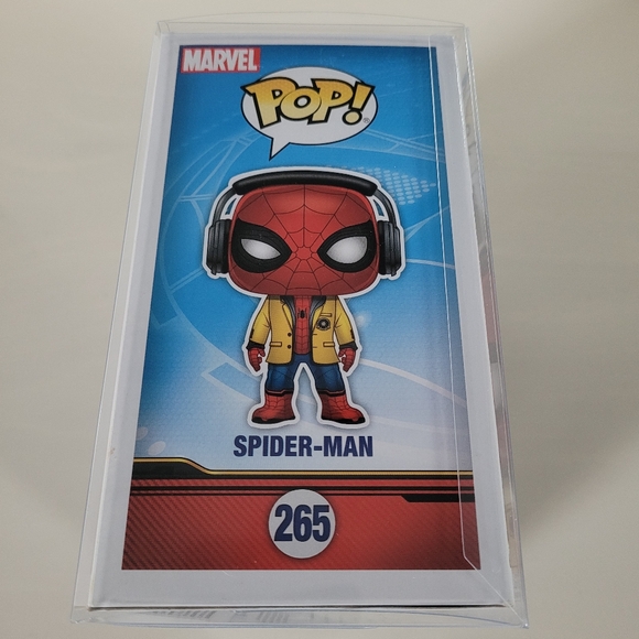 FUNKO POP X MARVEL Spider-Man Homecoming  Yellow Blazer Vinyl Figure #265 - Picture 4 of 13